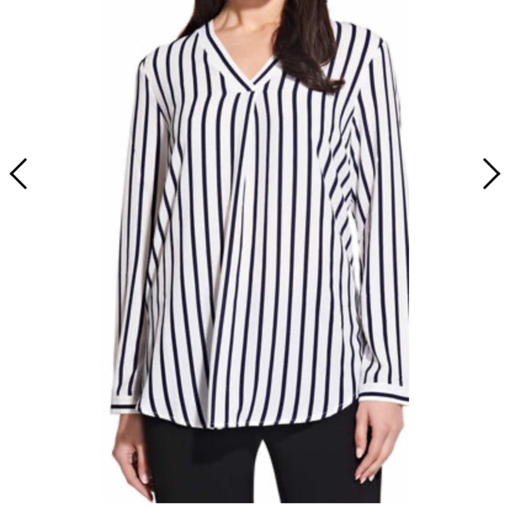NWT Adrianna papell  Long sleeve striped blouse